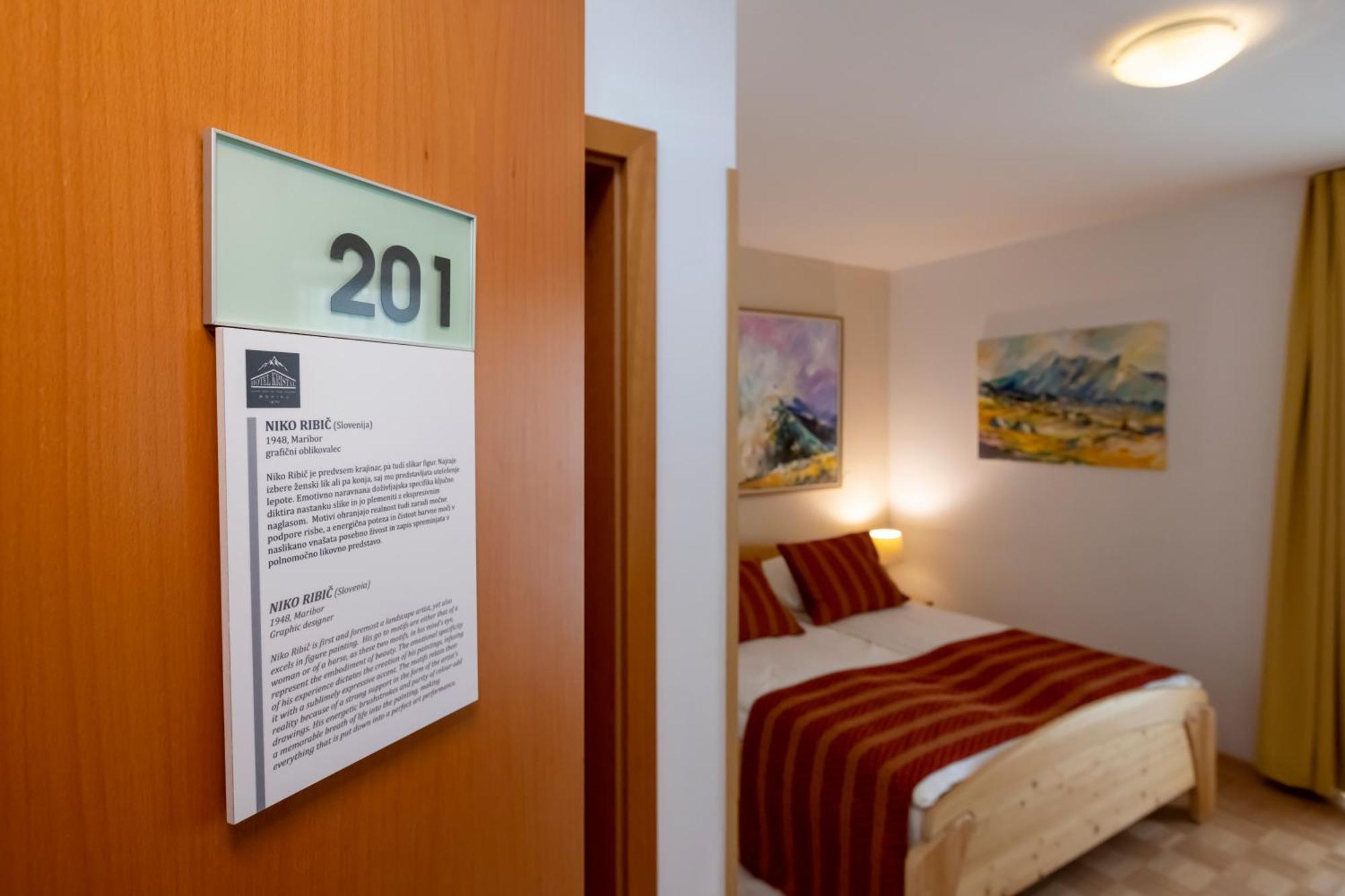 Art Hotel Kristal Бохинь Экстерьер фото