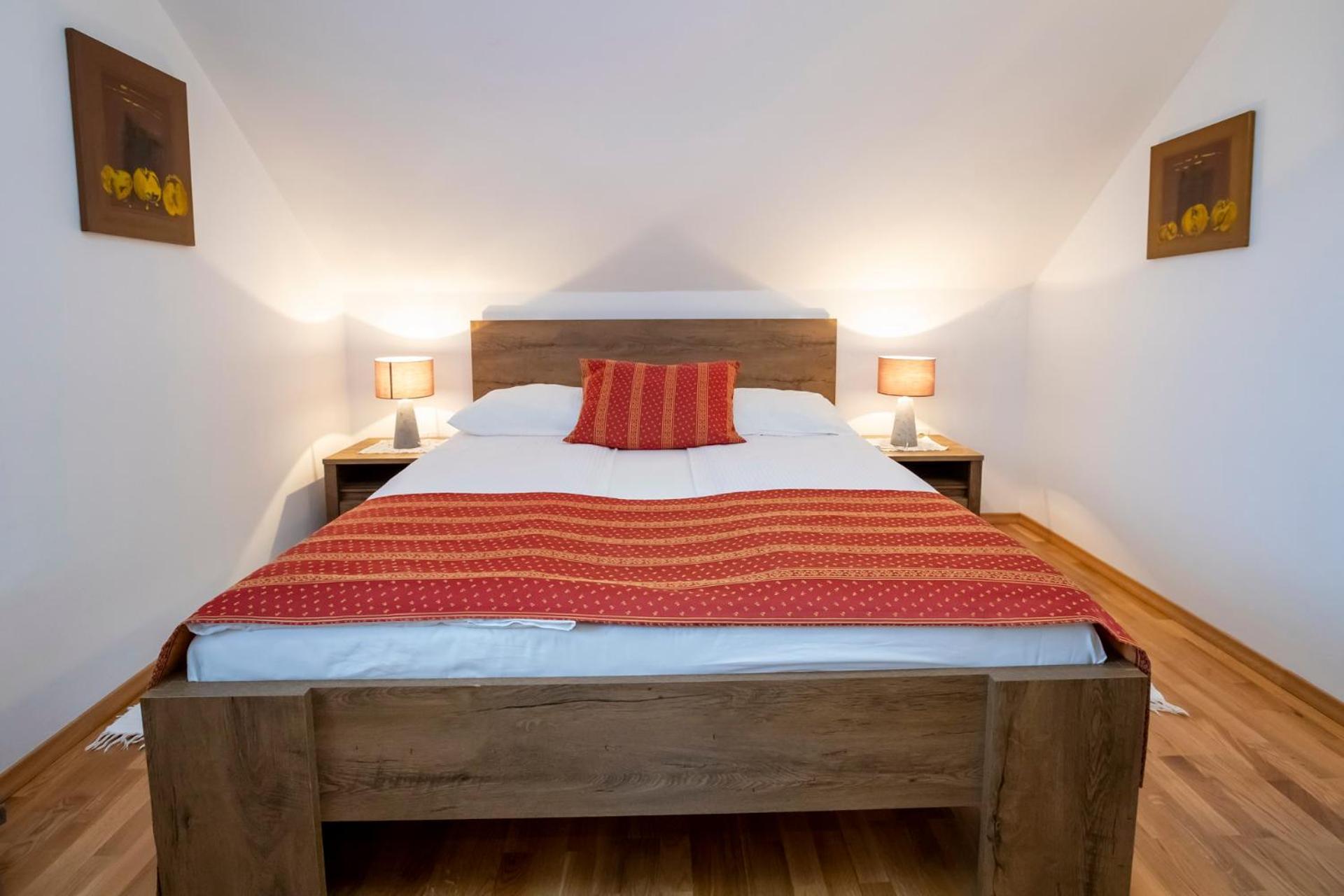 Art Hotel Kristal Бохинь Экстерьер фото